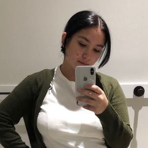 Meet your Posher, Maddie